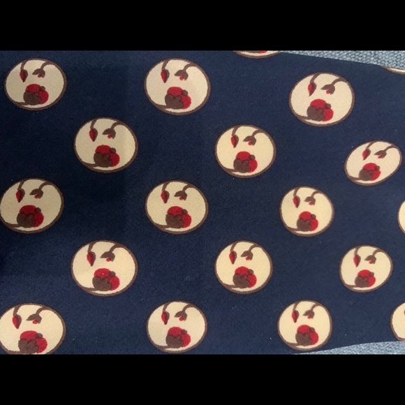 Italian Silk Tie - Picture 4 of 4